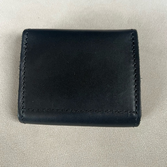 Portland Leather Black Wallet - Picture 3 of 4